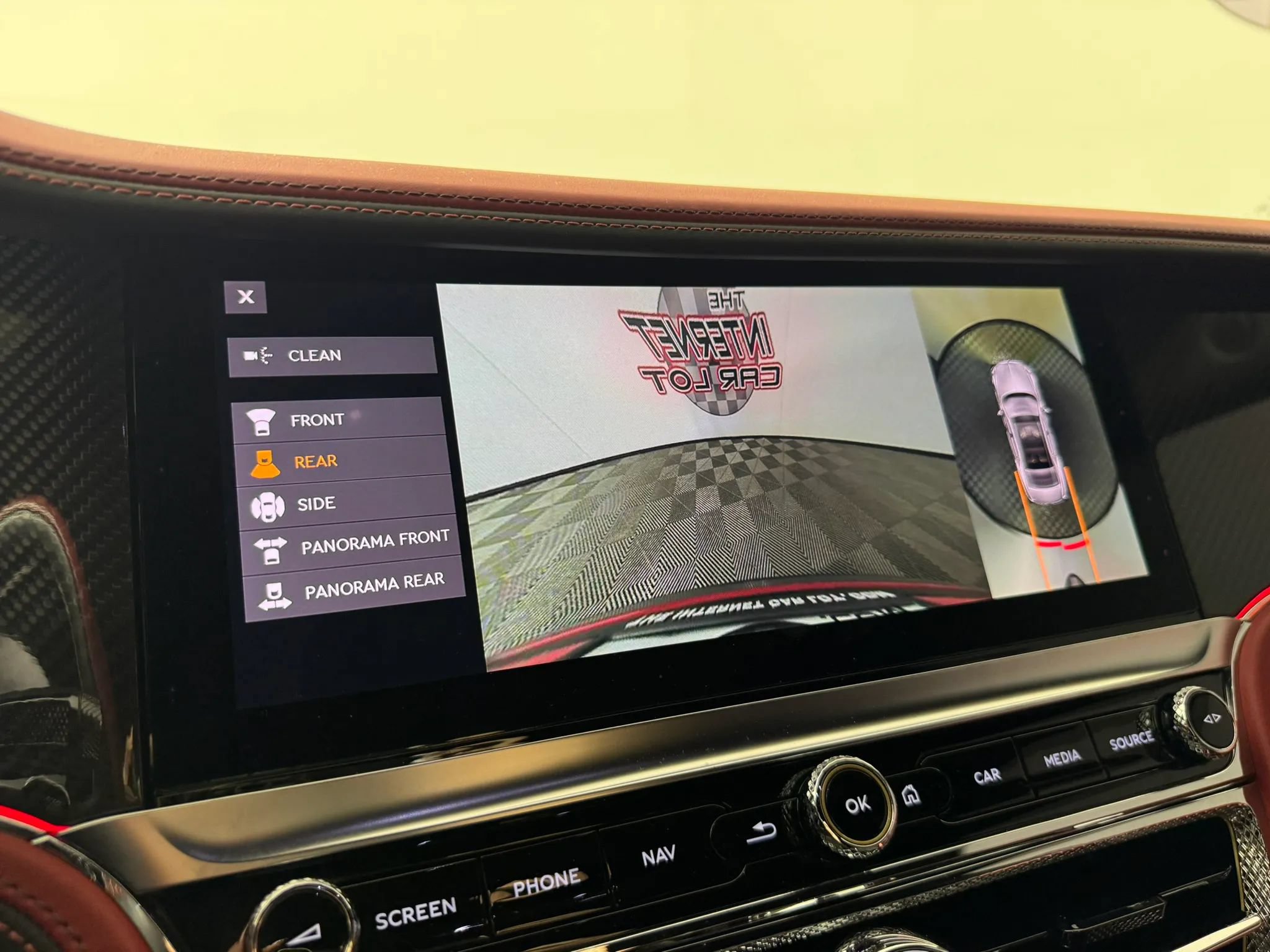 Used 2022 Bentley Flying Spur V8 AWD/4WD image 20