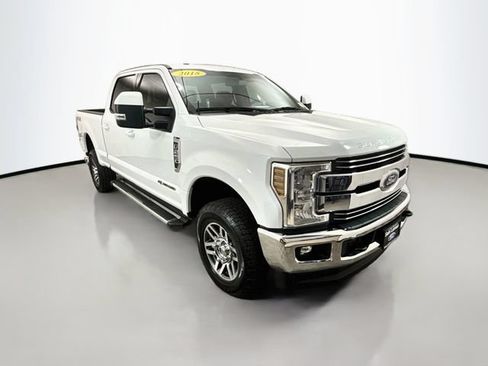 Used 2018 Ford F250 Lariat w/ Lariat Value Package AWD/4WD image 1