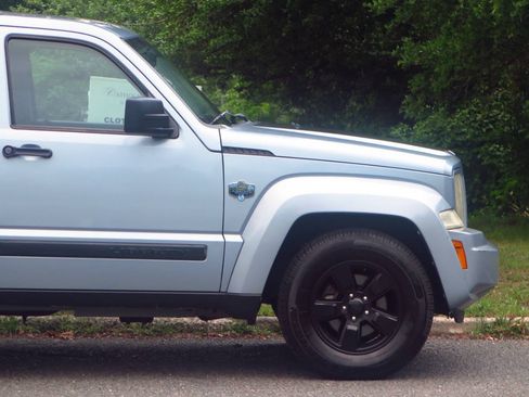 Used 2012 Jeep Liberty Arctic AWD/4WD image 34