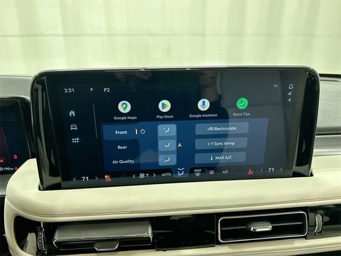 Used 2025 Lincoln Aviator Premiere w/ Equipment Group 101A image 17