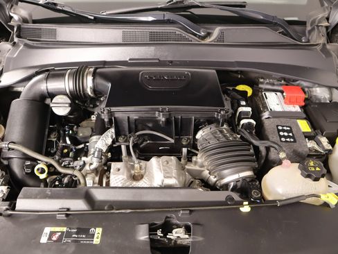 Used 2024 Jeep Compass Latitude AWD/4WD image 19