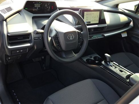 New 2026 Toyota Prius LE image 16