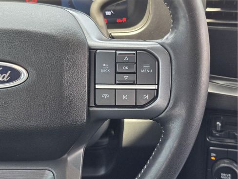 Used 2024 Ford F350 Lariat w/ FX4 Off-Road Package AWD/4WD image 29