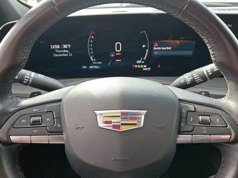 Used 2024 Cadillac XT4 Premium Luxury image 22