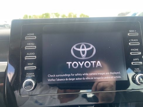 Used 2024 Toyota Camry SE FWD image 21