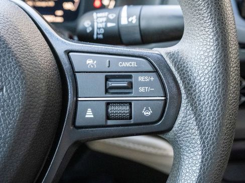 Used 2023 Honda Accord LX image 19