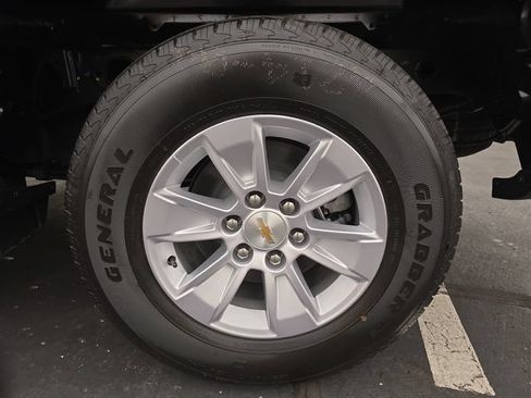 New 2026 Chevrolet Silverado 1500 LT AWD/4WD image 35
