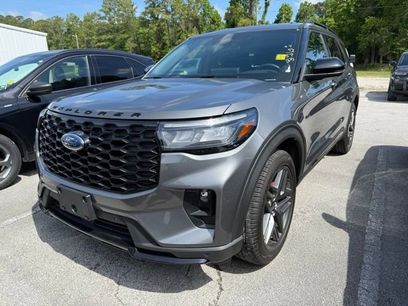 Used 2025 Ford Explorer ST-Line w/ ST-Line Street Pack