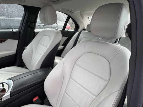 Certified 2018 Mercedes-Benz C 300 4MATIC Sedan image 16