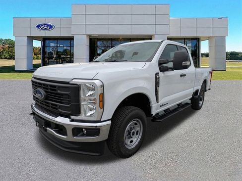 New 2026 Ford F250 XL AWD/4WD image 8