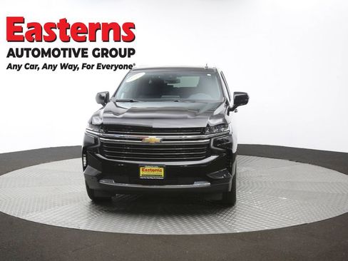 Used 2024 Chevrolet Suburban LT image 55