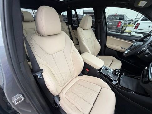 Used 2023 BMW X3 sDrive30i w/ Premium Package RWD image 39