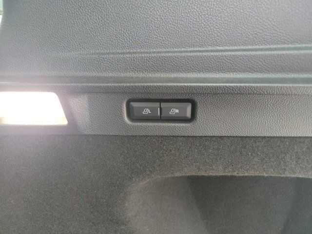 Certified 2023 Lincoln Corsair AWD w/ Equipment Group 101A image 23