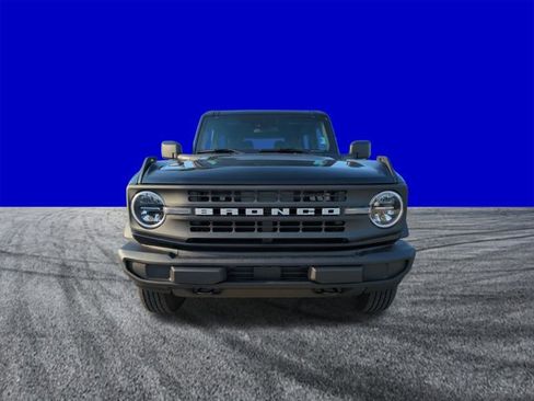 New 2025 Ford Bronco 2-Door image 9