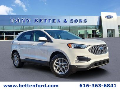 Used 2024 Ford Edge SEL w/ Convenience Package