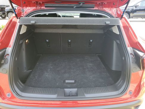 Used 2026 Chevrolet Trax LT FWD image 10