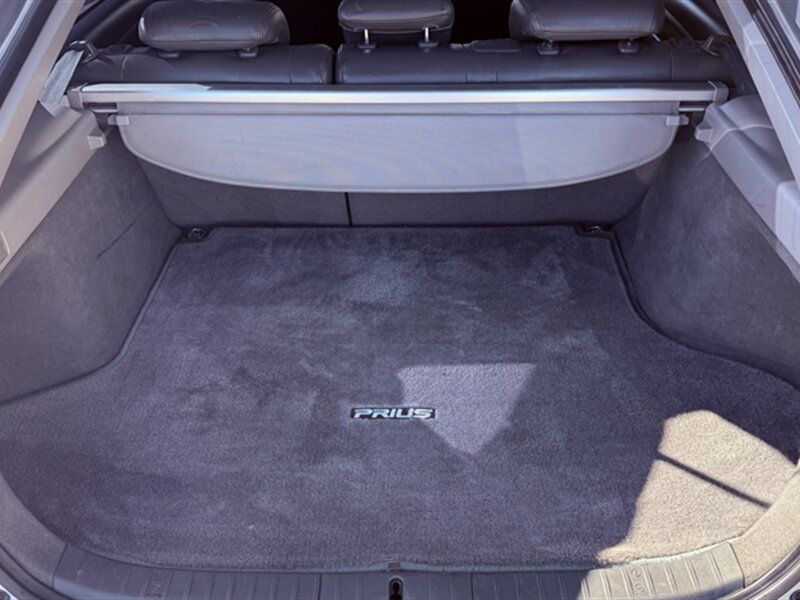 Used 2004 Toyota Prius FWD image 26
