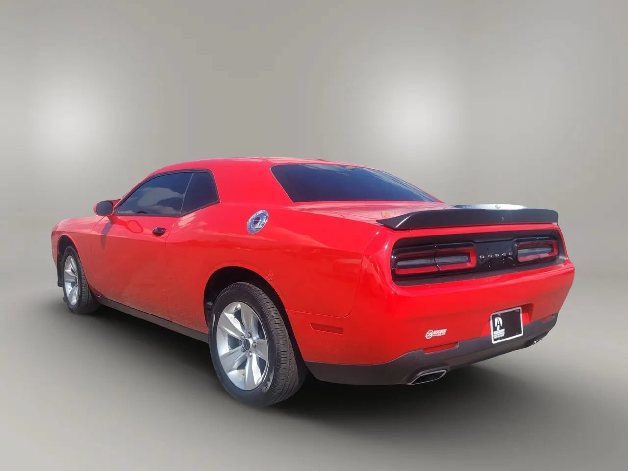 Used 2023 Dodge Challenger SXT RWD image 6