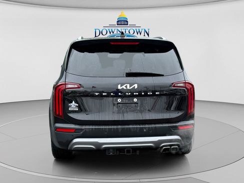 Used 2022 Kia Telluride EX w/ Towing Package AWD/4WD image 4