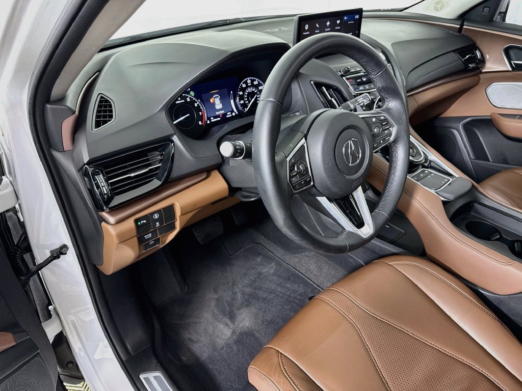 Used 2023 Acura RDX w/ Technology Package FWD image 9