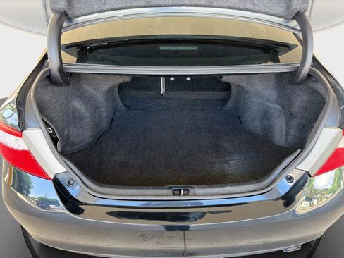 Used 2015 Toyota Camry LE FWD image 20