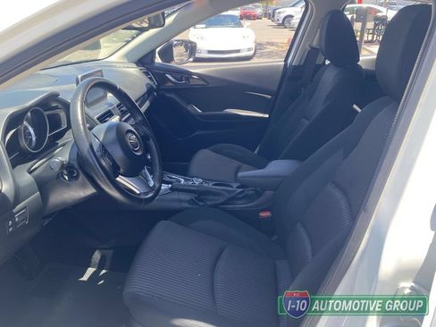 Used 2016 MAZDA MAZDA3 i Touring w/ Popular Equipment Package FWD image 17