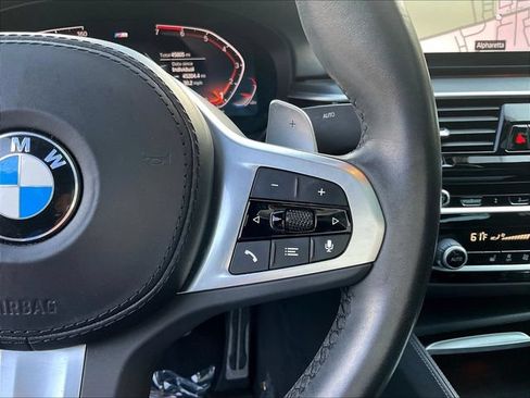 Used 2023 BMW 530i w/ M Sport Package RWD image 14