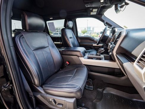 Used 2018 Ford F150 Lariat w/ Equipment Group 502A Luxury AWD/4WD image 25
