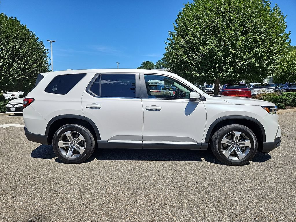 Used 2024 Honda Pilot EX-L image 8