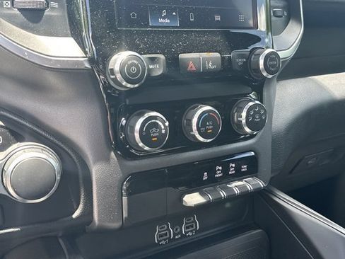 New 2026 RAM 1500 Express AWD/4WD image 25