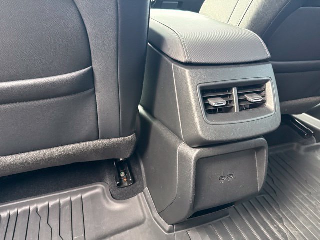Used 2024 Chevrolet Equinox EV LT AWD/4WD image 17