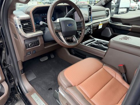 New 2026 Ford F350 King Ranch w/ Tremor Off-Road Package AWD/4WD image 11