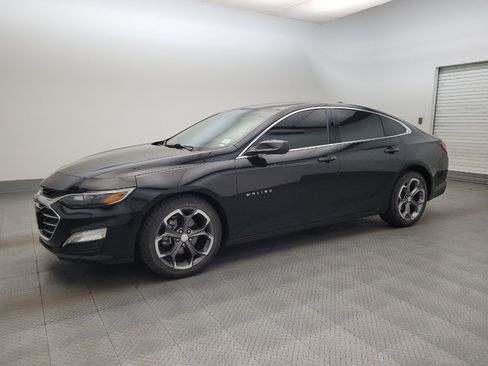 Used 2021 Chevrolet Malibu LT FWD image 2