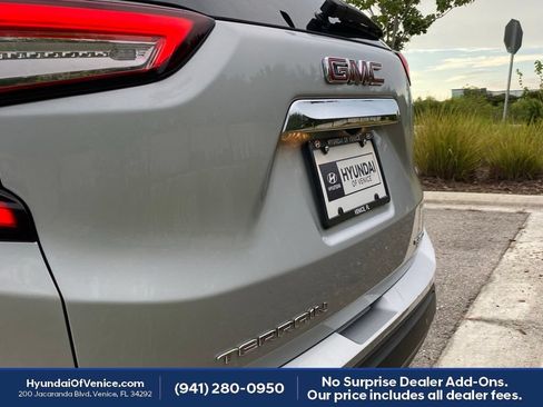 Used 2022 GMC Terrain SLE AWD/4WD image 39