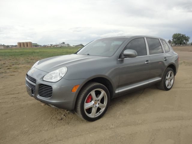 Used 2006 Porsche Cayenne Turbo S AWD/4WD image 1