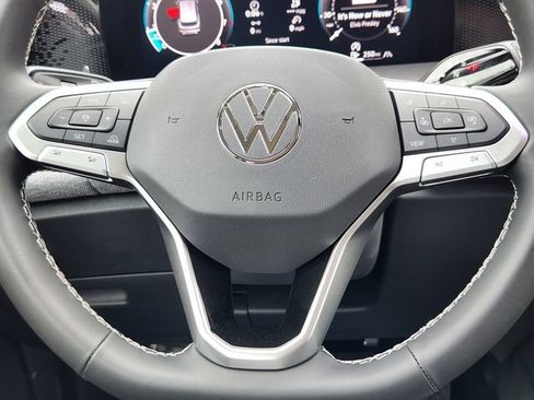 New 2026 Volkswagen Tiguan S AWD/4WD image 25