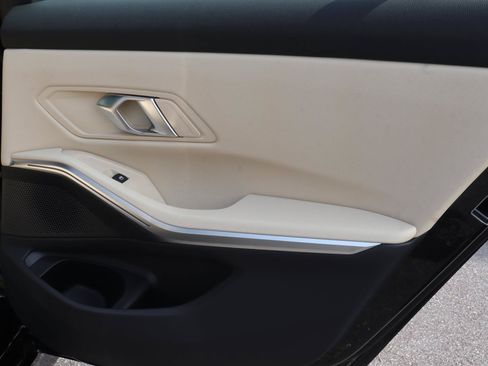 New 2026 BMW 330i Sedan w/ Premium Package RWD image 18