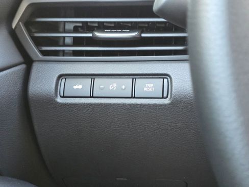 New 2026 Nissan Altima 2.5 SV image 19