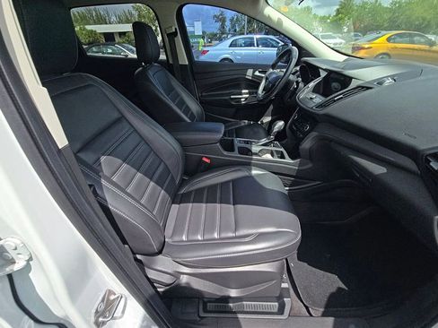 Used 2019 Ford Escape SEL FWD image 13