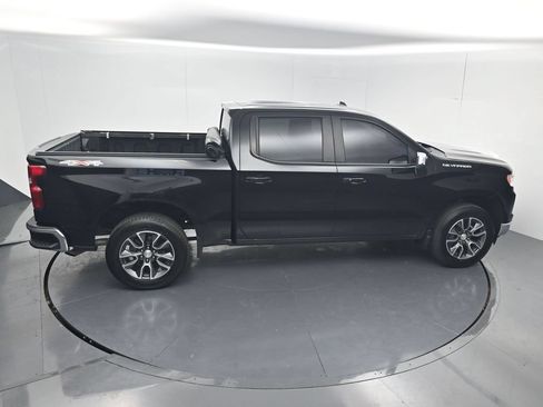 Used 2022 Chevrolet Silverado 1500 LT AWD/4WD image 57