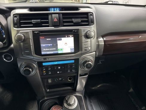 Used 2017 Toyota 4Runner Limited image 19