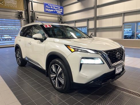 Used 2023 Nissan Rogue SL w/ SL Premium Package image 1