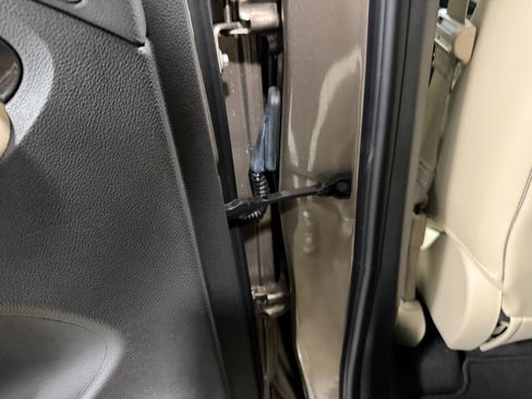 Used 2019 Buick Envision Premium image 30