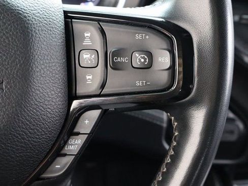 Used 2023 RAM 3500 Limited image 27