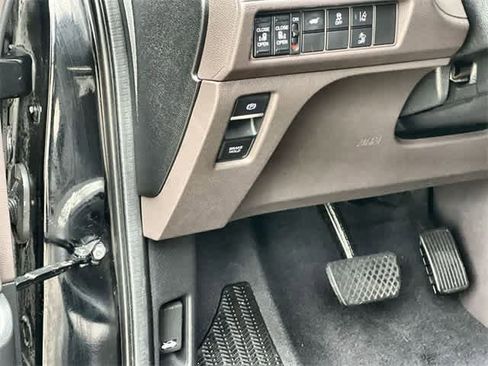 Certified 2018 Honda Odyssey EX-L image 29