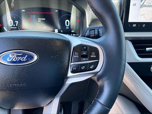 Certified 2026 Ford Explorer Active w/ Active Comfort Package RWD image 24