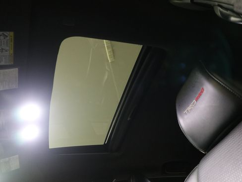 Used 2019 Toyota Tacoma TRD Pro AWD/4WD image 35