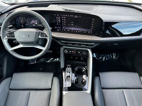 New 2025 Audi Q5 Premium Plus image 12