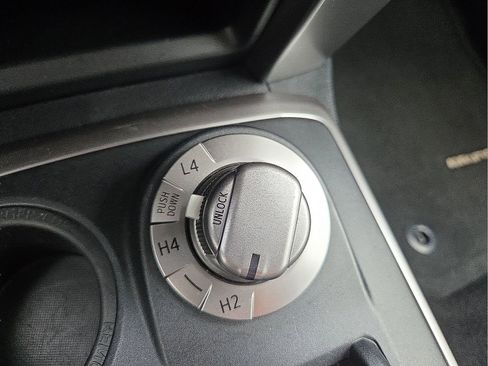 Used 2024 Toyota 4Runner SR5 AWD/4WD image 20