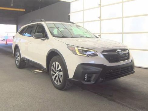 Used 2022 Subaru Outback image 2